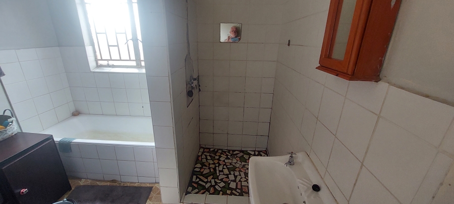 2 Bedroom Property for Sale in Reitzpark Free State